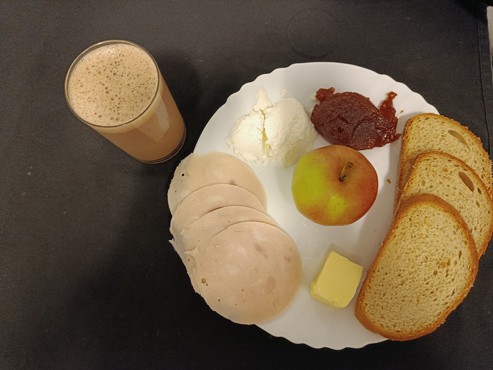 2025-07-22-sniadanie