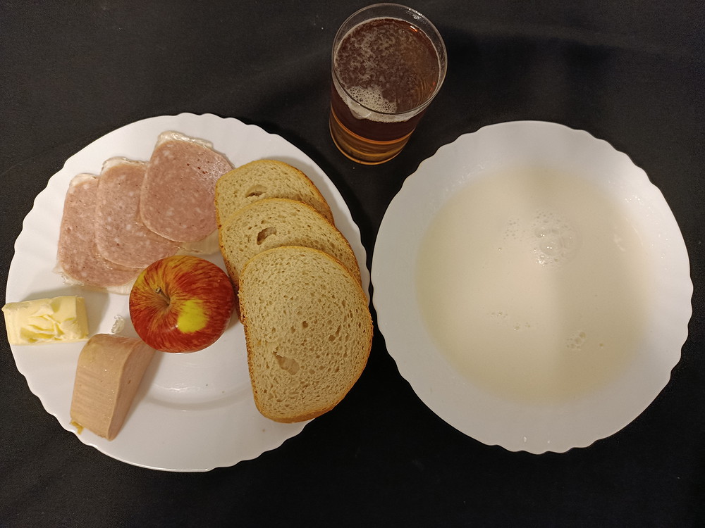 2025-08-18-sniadanie