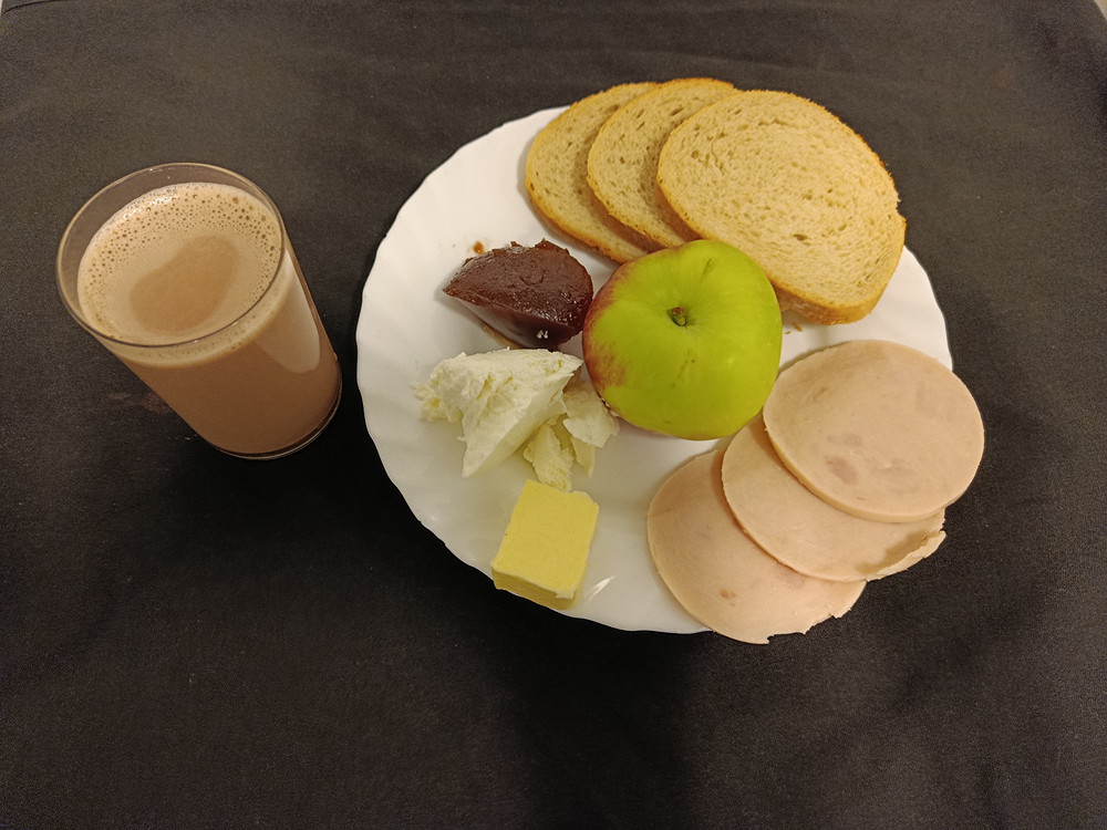 2025-08-19-sniadanie