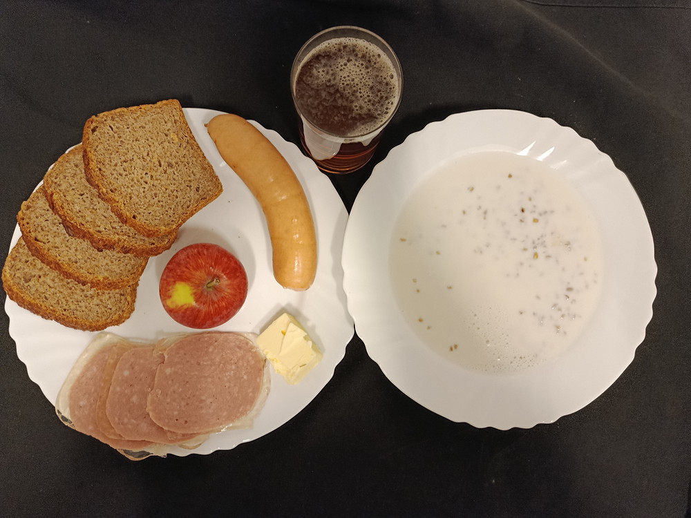 2025-08-25-sniadanie