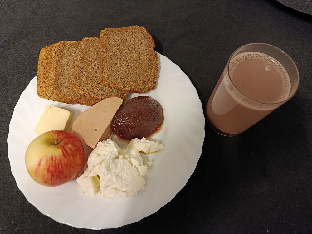 2025-08-26-sniadanie