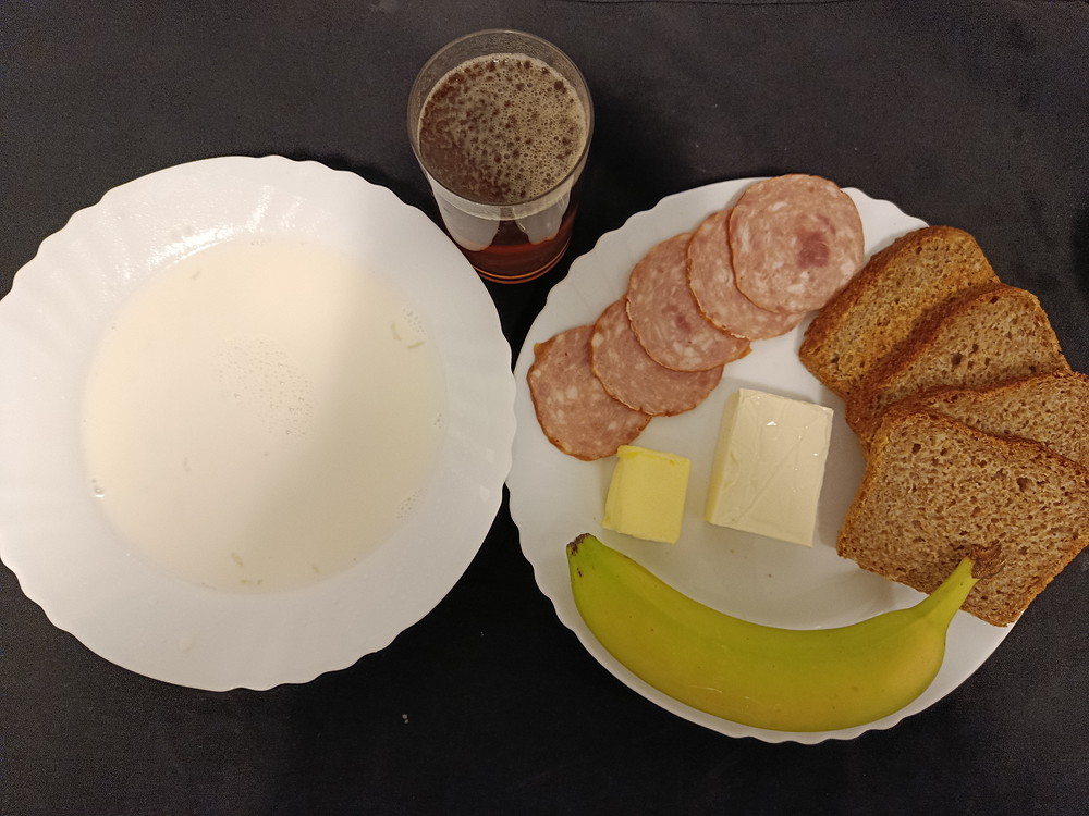 2025-08-28-sniadanie