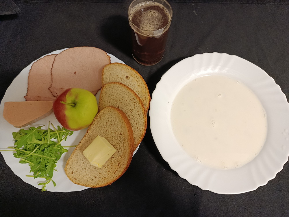 2025-10-01-sniadanie