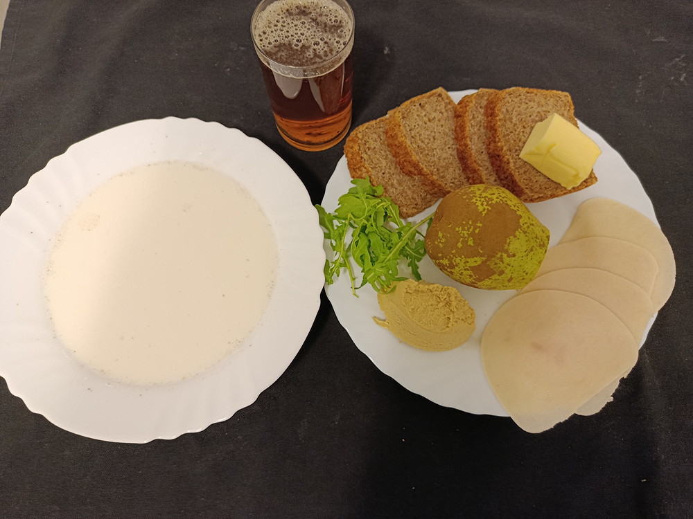 2025-10-06-sniadanie