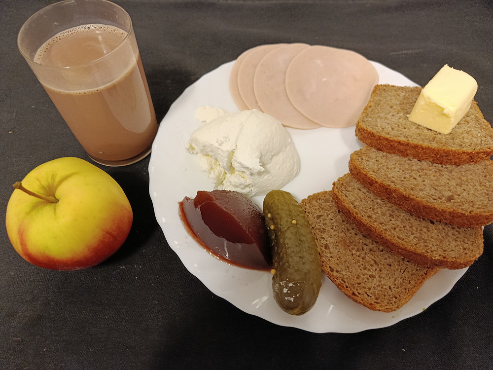 2025-10-14-sniadanie