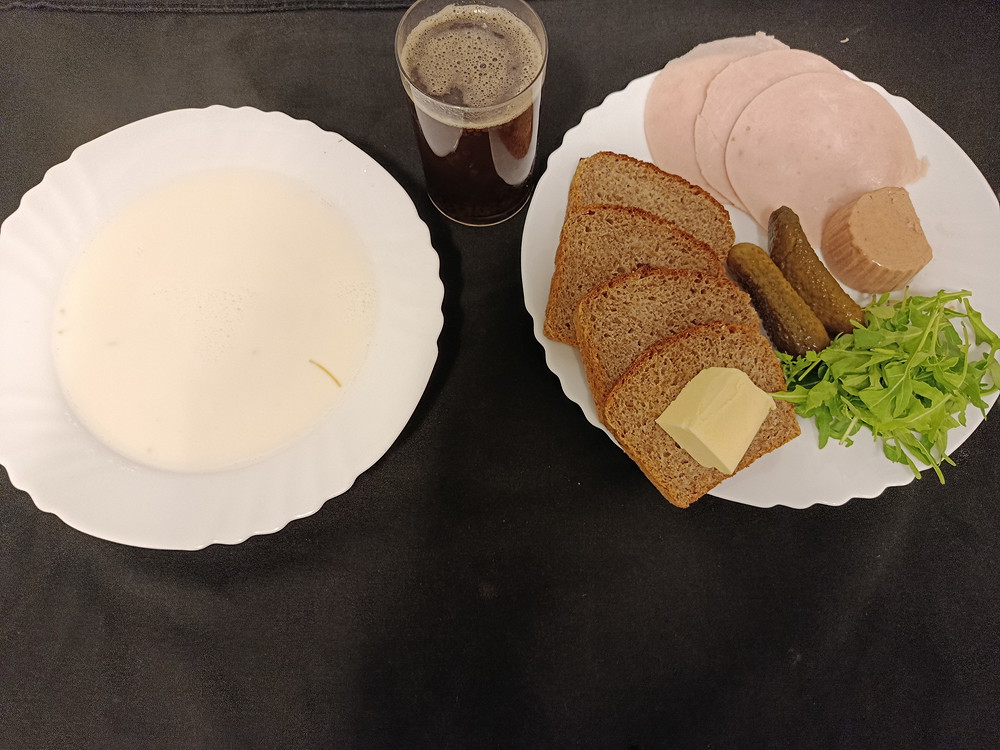 2025-10-16-sniadanie