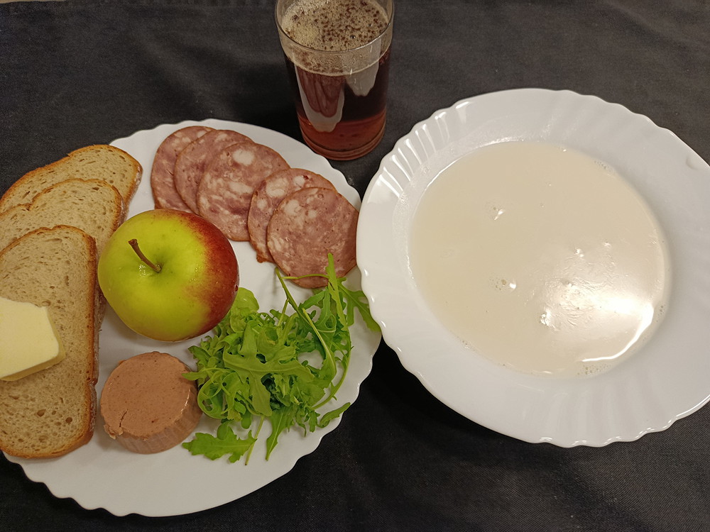 2025-10-17-sniadanie