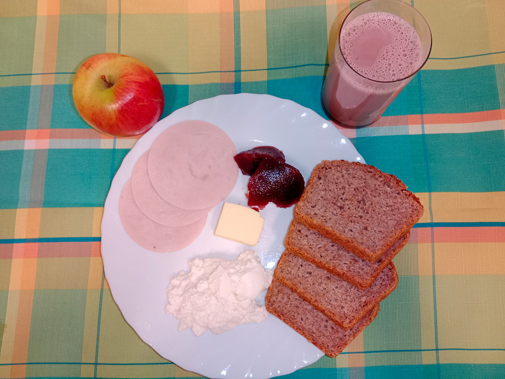 2025-10-28-sniadanie