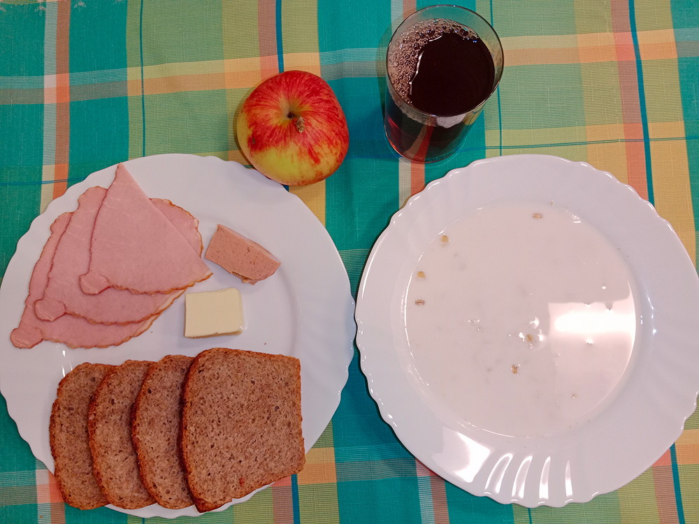 2025-10-29-sniadanie