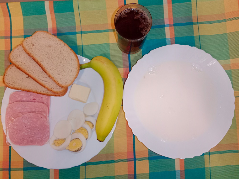 2025-11-03-sniadanie