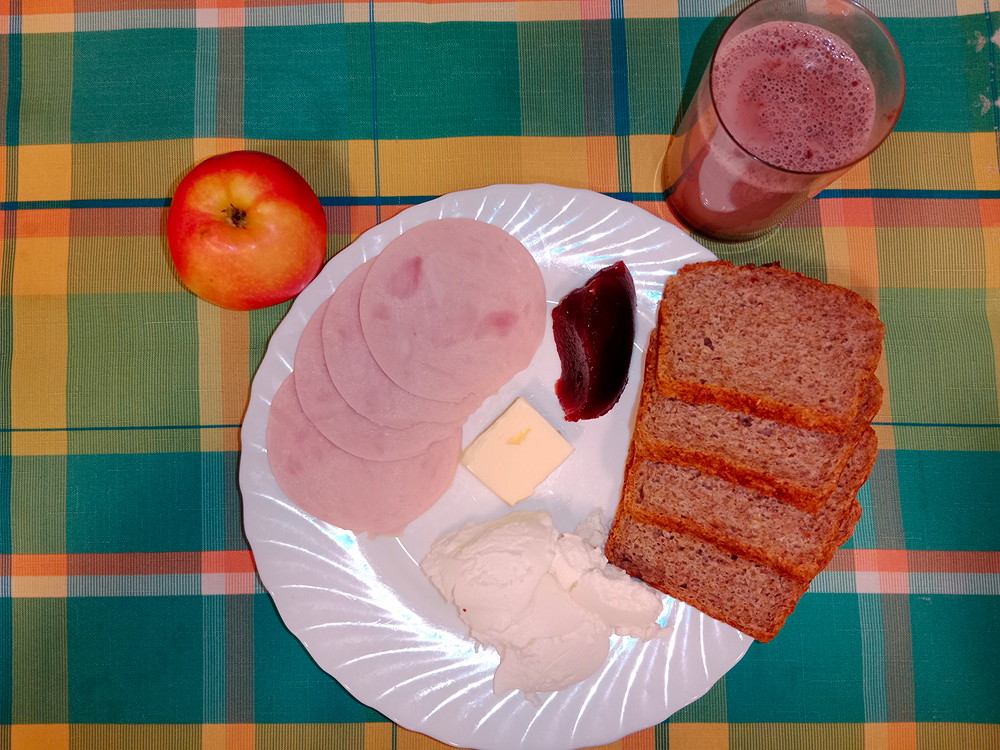 2025-11-04-sniadanie